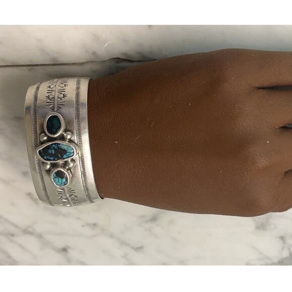 NATIVE AMERICAN STERLING SILVER NAVAJO CUFF BRACELET SIGNED WILSON PADILLA - Picture 16 of 16